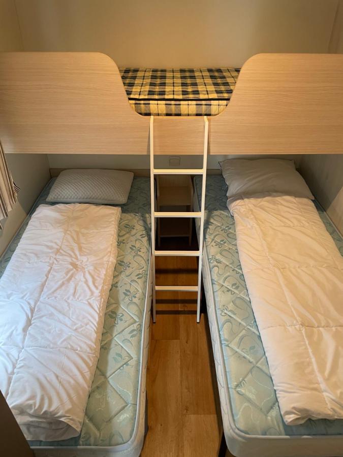 Chalet Up To 5 Persons Knokke Екстериор снимка
